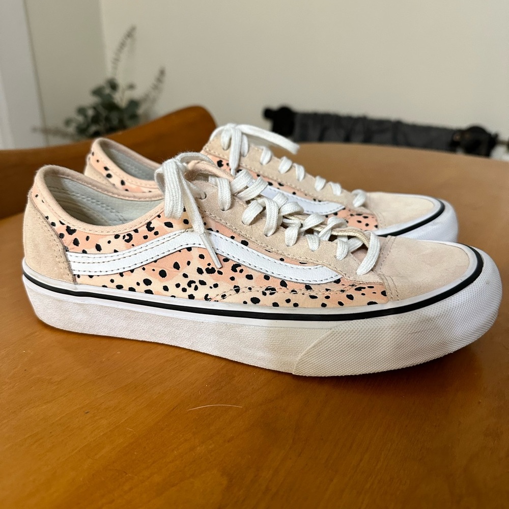 Vans Leila hurst slim 36 old skool